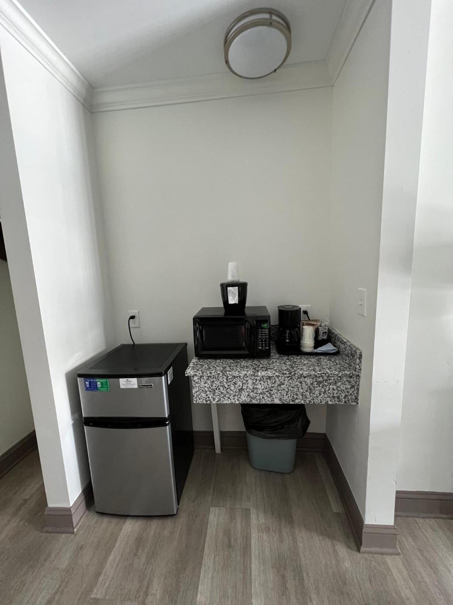 Le Voyageur - A Red Collection Hotel Wildwood Ngoại thất bức ảnh